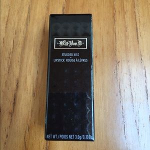 Kat Von D Studded Kiss Lipstick in Vampira